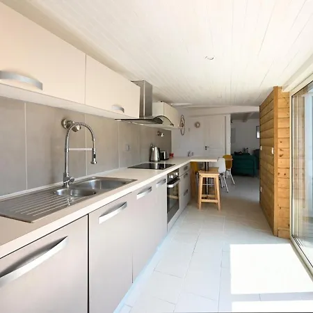 Maison De Vacances Avec Cour Et Confort Moderne Au Centre De - Fr-1-434-95 Prázdninový dům